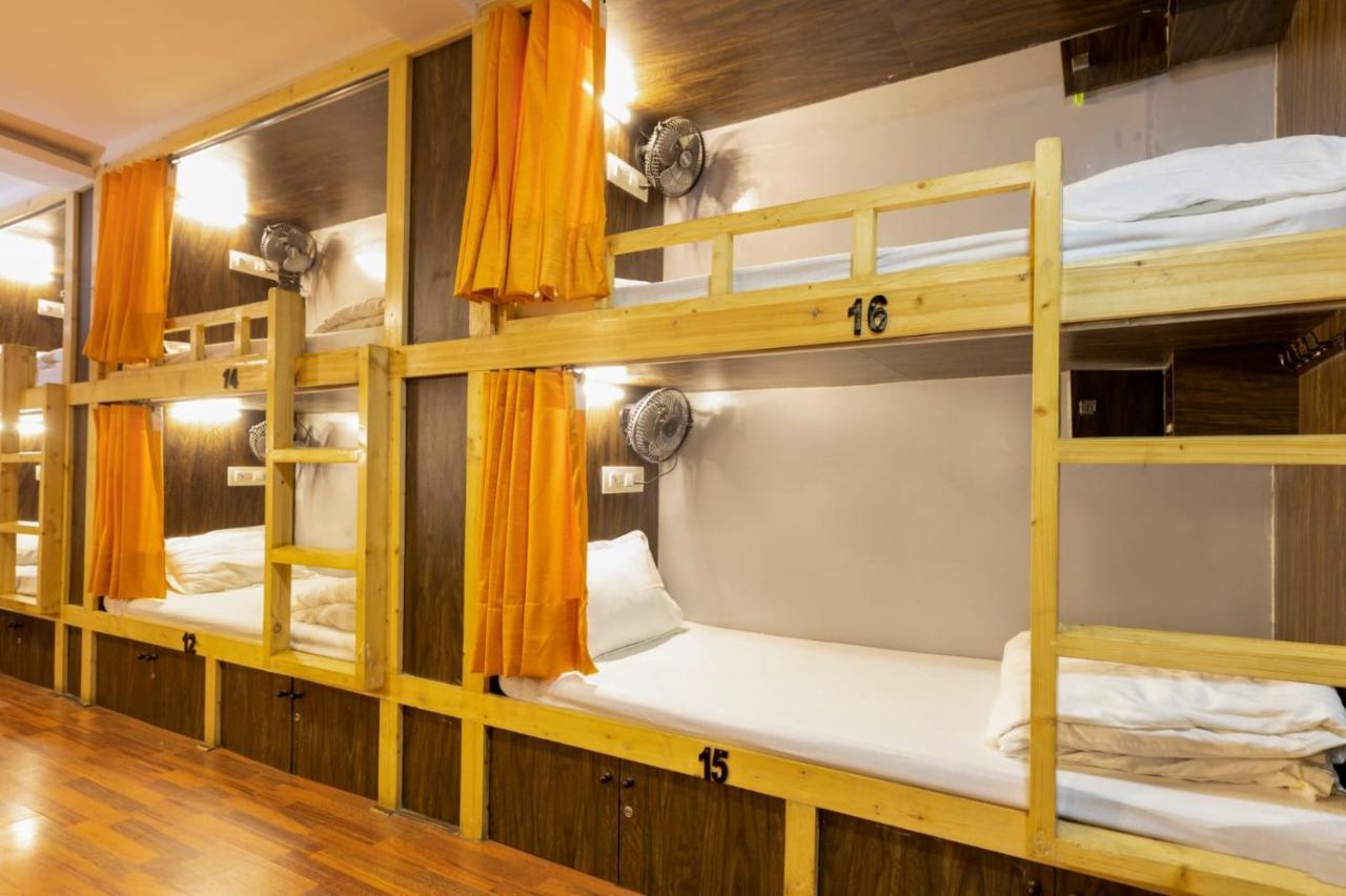 Sunrise Dormitory Hostel Mumbai Exterior photo