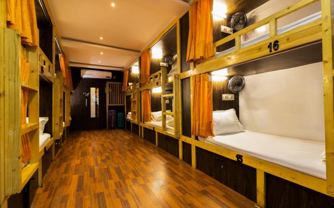 Sunrise Dormitory Hostel Mumbai Exterior photo