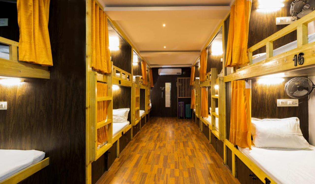 Sunrise Dormitory Hostel Mumbai Exterior photo